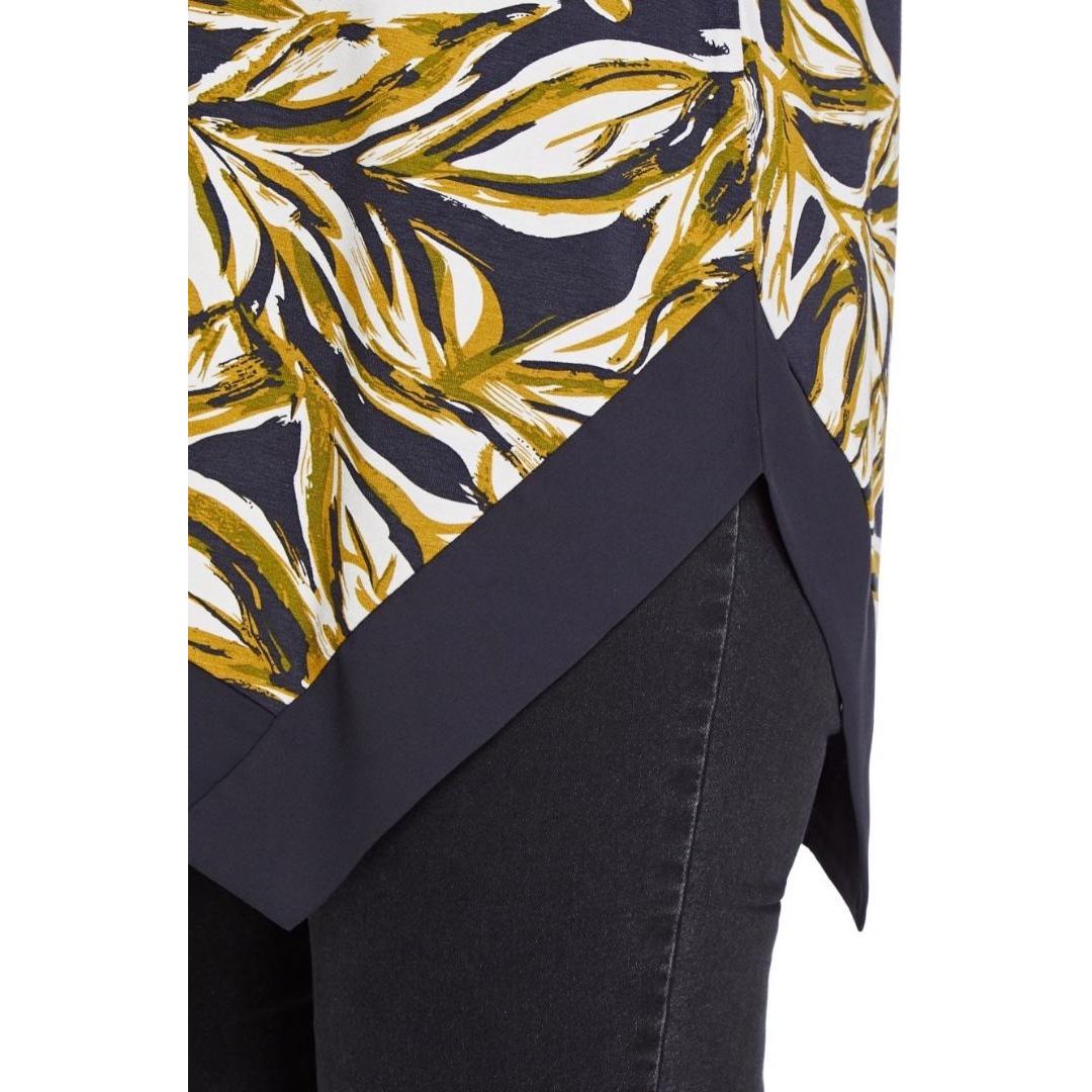 VIZ A VIZ Jungle V-Shape Top