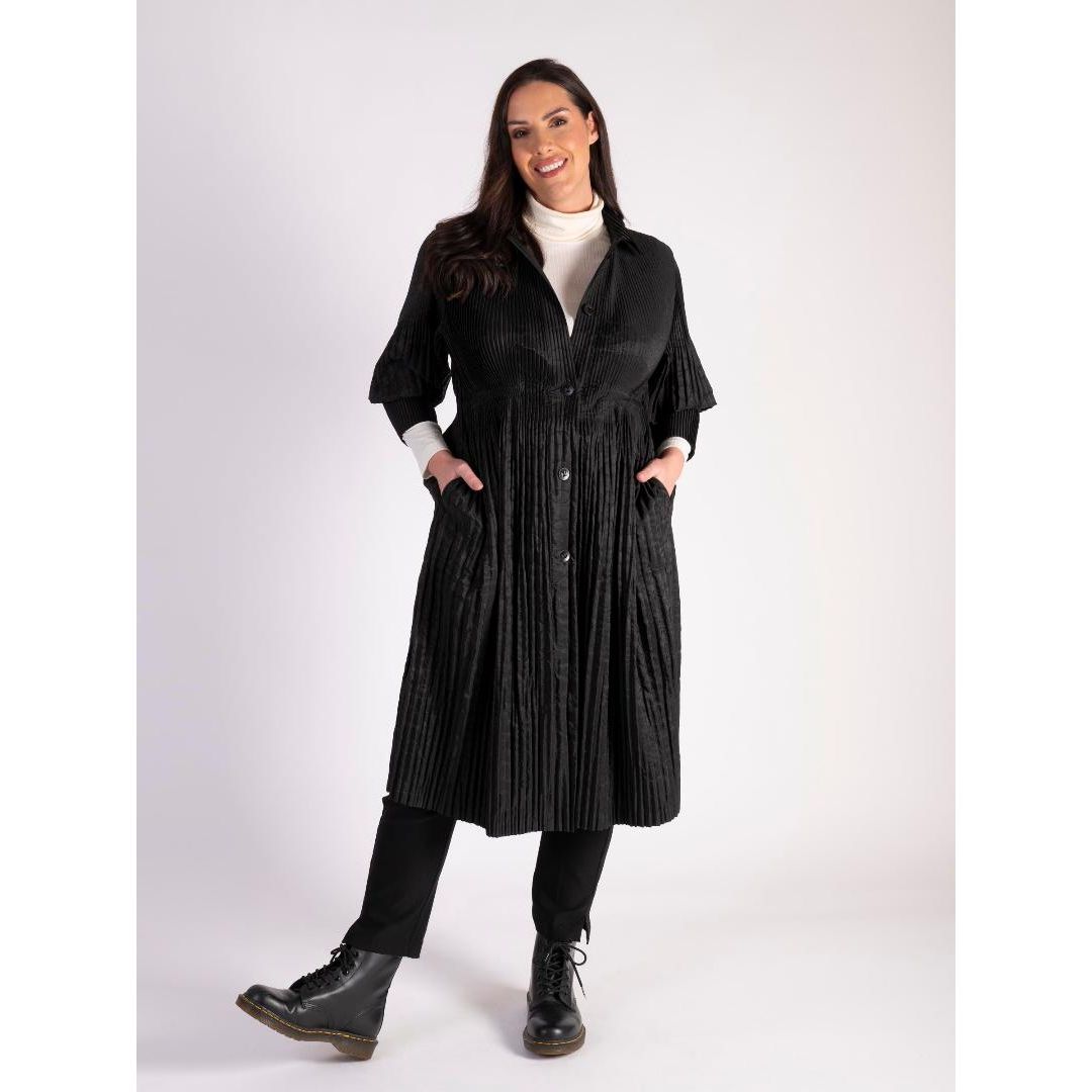 Chesca Lightweight Quilt Pleated Long Coat - Black