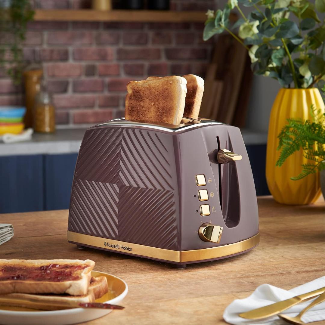 26393 Russell Hobbs Groove 850W 2 Slice Toaster - Mulberry